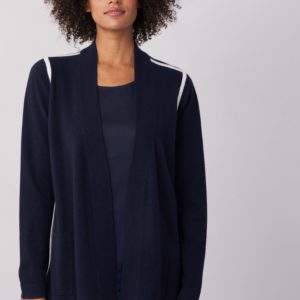 Modieus cashmere vest met zakken en contrasterende naden bestellen via fashionciao