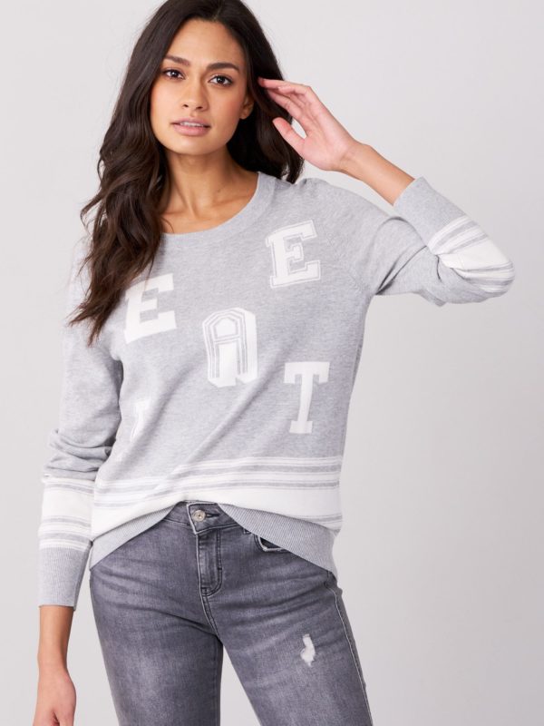 Intarsia sweater met letters en strepen bestellen via fashionciao