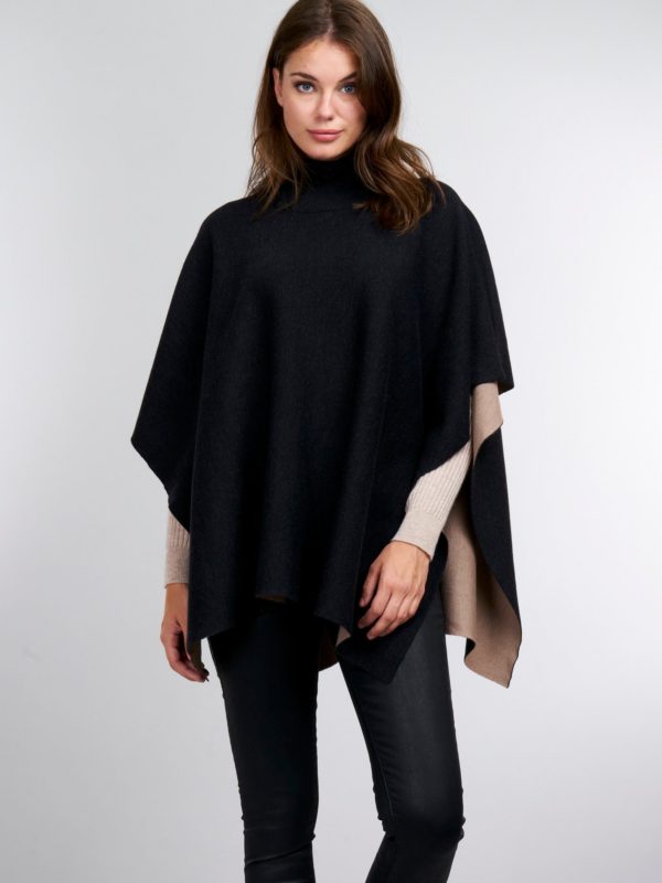 Tweekleurige poncho met opstaande kraag bestellen via fashionciao